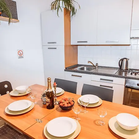 Apartment Prague Διαμέρισμα *